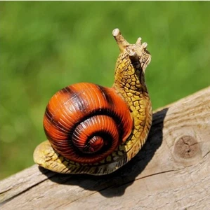 Cute Resin Snail Statue Garden Sculpture Tabletop Figurine Home Decor Gifts - Picture 1 of 4