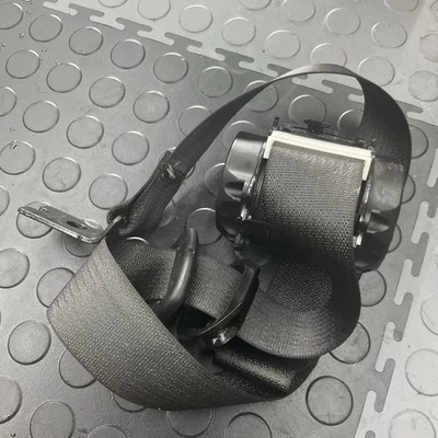 2010-2016 CADILLAC SRX REAR LEFT DRIVER SIDE SEAT BELT RETRACTOR UNIT, OEM - Изображение 1 из 4