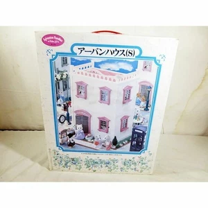 Mesa de piano rosa Sylvanian Families Urban House (S) edificio de dos pisos usada - Imagen 1 de 3