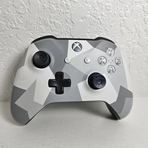 FOR PARTS Xbox One Wireless Controller Model 1708 Winter Forces Camo White Gray - Picture 1 of 8