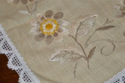 BLOOMING FLORAL VINES IN GREY! VINTAGE GERMAN HAND EMB WOOL BLEND SPRING RUNNER - Image 1 of 4