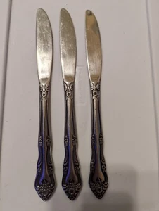 Lot of 3 Vintage Rogers Co Stainless Korea Dream Rose Dinner Knife  8-1/2" - Picture 1 of 3