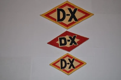 Комплект из 3 нашивок униформы станции технического обслуживания бензина D-X DX - 1940-е годы - новые из старых запасов - Изображение 1 из 4