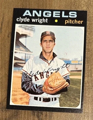 1971 Topps Clyde Wright California Angels #240 NM Or Better - Image 1 of 2