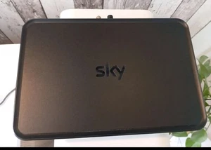 Sky Q Humax ESD 160S VE Sat-Receiver, 1 TB Festplatte - Bild 1 von 5