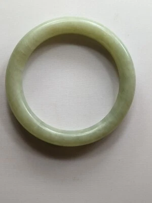 Antique Chinese Jade Bangle Bracelet - Image 1 of 4