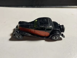 Hot Wheels 37 Bugatti Hong Kong Black With Orange Stripes 1980 Roadster Pre-Owne - Picture 1 of 1