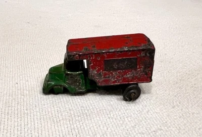 Camión de mudanza de ácaros de metal Barclay de 1940 rojo/verde para piezas de metal fundido Foto 1 de 4