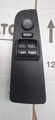 PULSANTIERA ANTERIORE LATO GUIDA PER FIAT  GRANDE PUNTO - Immagine 1 di 2