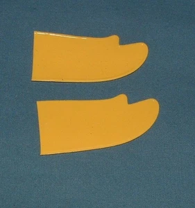 SHAZAM REPLACEMENT GLOVES FOR 8" MEGO ACTION FIGURE - NEW CONDITION - Picture 1 of 1
