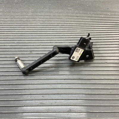 2018-2025 Audi S7 4K Sportback Front Right Headlight Leveling Sensor OEM - Image 1 of 4