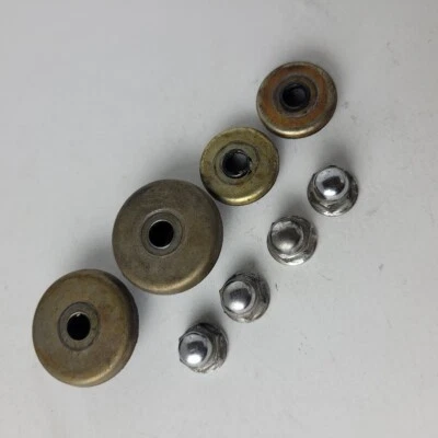 Juego de 4 tuercas de cubierta de válvula Honda Civic 1997 con arandelas OEM Foto 1 de 3