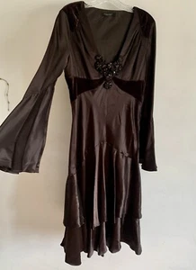 NOUGAT LONDON BROWN FIT & FLARE SILK LONG SLEEVES KNEE LENGTH MIDI DRESS SIZE:M - Picture 1 of 14