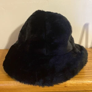 Vintage Faux Fur Black Bucket Hat Made By The Union Women’s Size Small - Picture 1 of 4