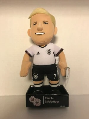 DFB LIZENZARTIKEL DFB Plüsch-Spielerfigur Bastian Schweinsteiger No. 7