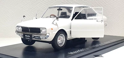 1/24 Hachette 1968 MAZDA FAMILIA ROTARY COUPE WHITE diecast car model - Image 1 of 4