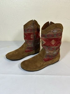 MINNETONKA Baja Moccasin Boot Brown Suede w/Red Tapestry AZTEC WESTERN Sz 8 - Picture 1 of 10