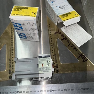 Relé de control HYUNDAI HEAVY INDUSTRIES hmt 22r,24 - Imagen 1 de 4