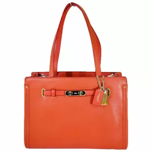 Coach Pebble Leather Small Swagger Tote, Light/Watermelon - Bild 1 von 17