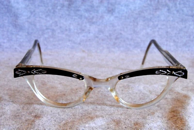 Monturas de gafas de gato vintage de Estados Unidos sin marca años 50 38-22-5-3/4 Foto 1 de 4