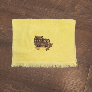 Toalla de mano MARTEX de colección búhos mamá bebé flecos amarillos brillantes 100 % algodón búhos suaves - Imagen 1 de 6