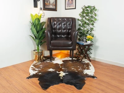 Alfombra de cuero de vaca real tricolor 6x6 pies cuero natural premium | decoración occidental moderna Foto 1 de 4