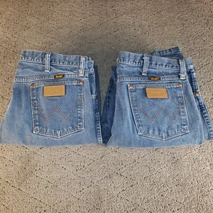 Lot Of 2 Wrangler Original Fit Cowboy Cut Jeans Mens 38x34 Denim Workwear 13MWZ - Picture 1 of 16