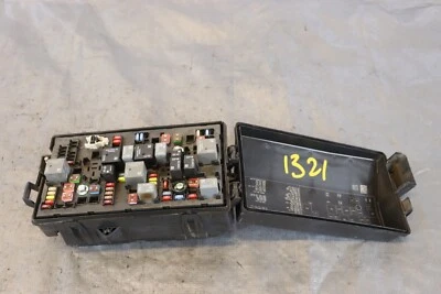 2014 CHEVROLET CAMARO ZL1 LSA 6.2L OEM 6SPD МОТОР ОТСЕКА СОЕДИНИТЕЛЬНЫЙ ПРЕДОХРАНИТЕЛЬ КОРОБКА #1321 - Изображение 1 из 4