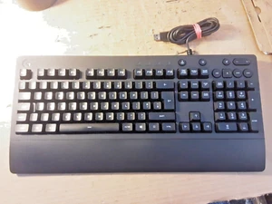 Logitech G213 Prodigy Gaming Keyboard RGB Backlit QWERTY UK Fully Working VGC - Picture 1 of 9
