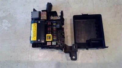 2009 09 Mitsubishi Eclipse Fuse Box Engine 2.4L coupe AT 37793 - Image 1 of 4