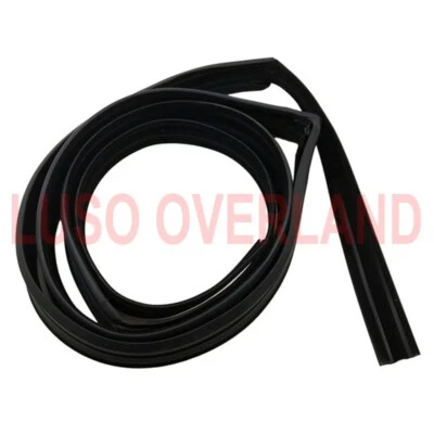 Mitsubishi MONTERO 1992-2000 Gen 2 2.5 Window Runchannel FRONT RIGHT seal Pajero - Image 1 of 4