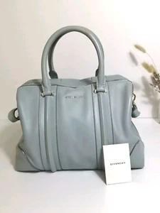 Givenchy Medium Hand Bag/ Shoulder Bag Blue 100% Lamb 13G5810003451 - Picture 1 of 16