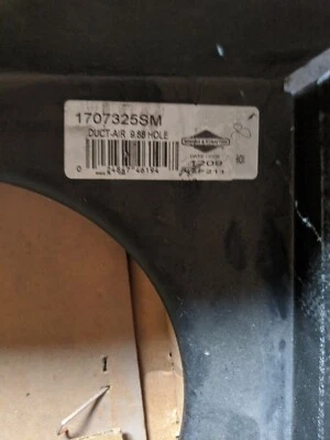 SIMPLICITY SNAPPER TRACTOR AIR DUCT 1707325SM — 第 1/3 张图片