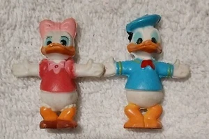 Vintage Lot Of DONALD DUCK and DAISY DUCK Mini Figures. 2 Figures - Picture 1 of 3