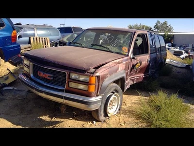 Alternador usado se adapta a: 1996 GMC Suburban 2500 100 amperios gasolina grado A Foto 1 de 4