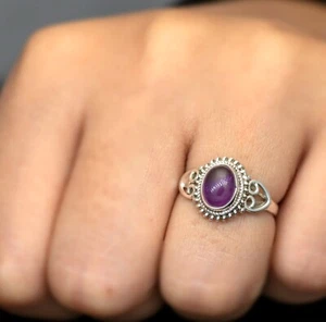 Oval Cabochan Amethyst 925 Sterling Silver Ladies Gemstone Ring Boxed Jewelry - Picture 1 of 6