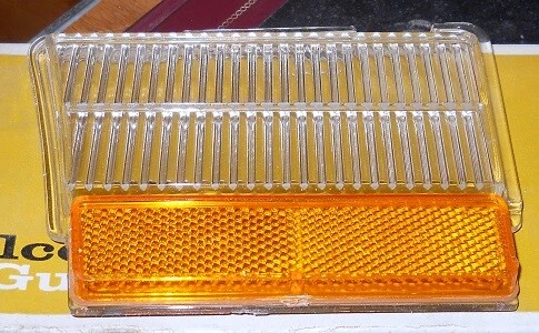 Lente lámpara esquinera derecha Buick Le Sabre Electra 1971-72 NOS Foto 1 de 1