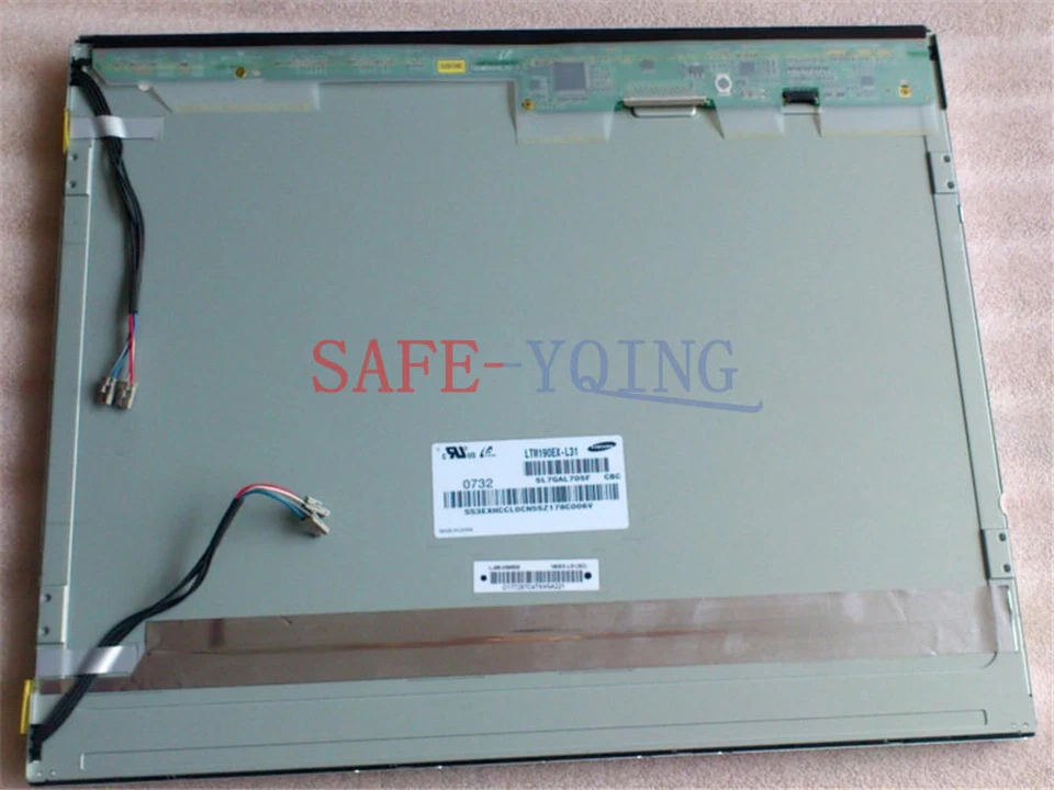 LTM190EX-L31 19.0" Samsung Resolución 1280×1024 Panel Pantalla LCD Foto 1 de 1