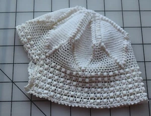 8851 Antique crocheted Baby cap, beautiful and skillful work! - Picture 1 of 1