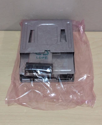 Samsung SFD-321J Desktop 3.5 in" Floppy Drive, 1T909 Bracket, 34pin T0477 Cable  - Image 1 of 4