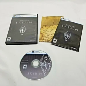 Elder Scrolls V: Skyrim (PC, 2011) CIB with Manual & Map - Picture 1 of 2