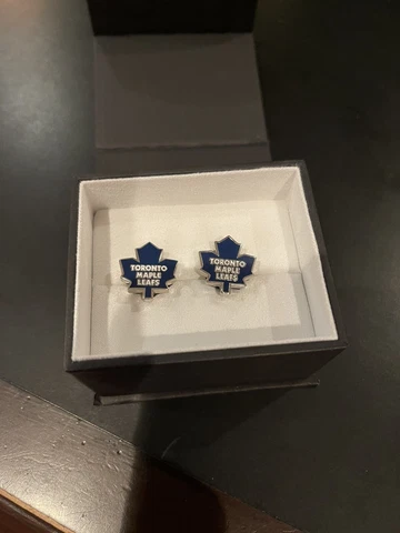Toronto Maple Leafs Cufflinks - Excellent Condition Cover