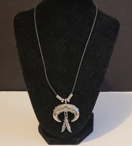 Native American Style Dangle Feather Charms Pendant Black Cord Necklace - Picture 1 of 7