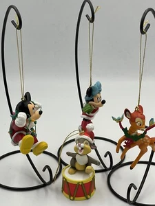 Disney Navidad Adornos Mágicos con Caja Mickey Minnie Bambi Thumper Set/4 - Imagen 1 de 14