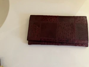 CARTERA UNISEX CUERO PATCHWORK (Z984) BORGOÑA - Imagen 1 de 3