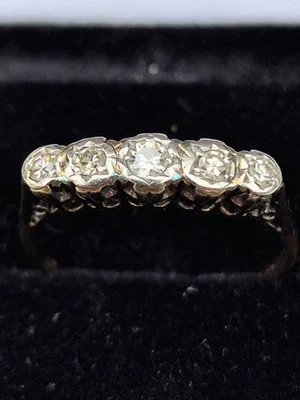 Vintage 1950s 18ct Gold Platinum Diamond Ring | Five Stone VS G–H - Image 1 of 4