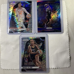 Lote de 3 tarjetas Panini Prizm WNBA 2024, Bonner/499, Billings/499, plata Carrington - Imagen 1 de 4