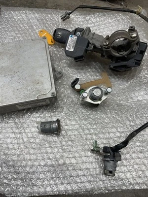06-07 HONDA ACUERDO DX Automático OEM INTERRUPTOR DE ENCENDIDO LLAVE ECU JUEGO DE CERRADURA DE PUERTA 2,4 L Foto 1 de 4