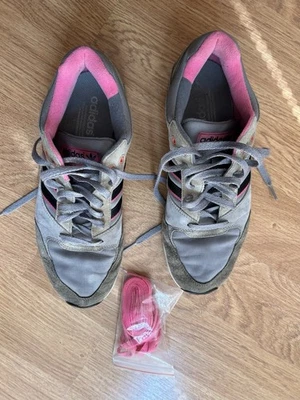 Adidas Tech Super Hombre Talla UK 9.5 (EU 44) Gris y Rosa USADO (2015) Foto 1 de 4
