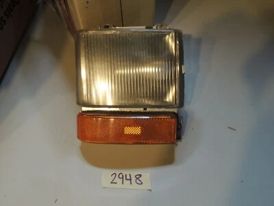 1980-1989 CADILLAC FLEETWOOD BROUGHAM TURN SIGNAL CORNER LIGHT LH OEM READ - Image 1 of 4